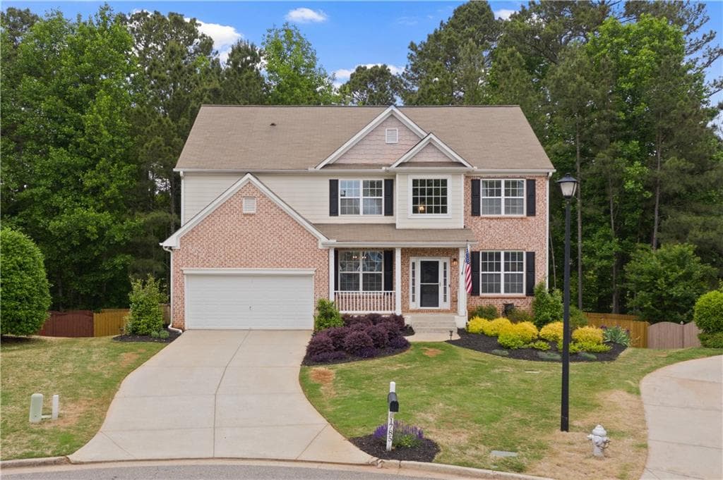 4 bedroom, 3 bathroom, 2,690 sq ft single family residence sold at 1785 Dawn Valley Trail, Cumming, GA 30040