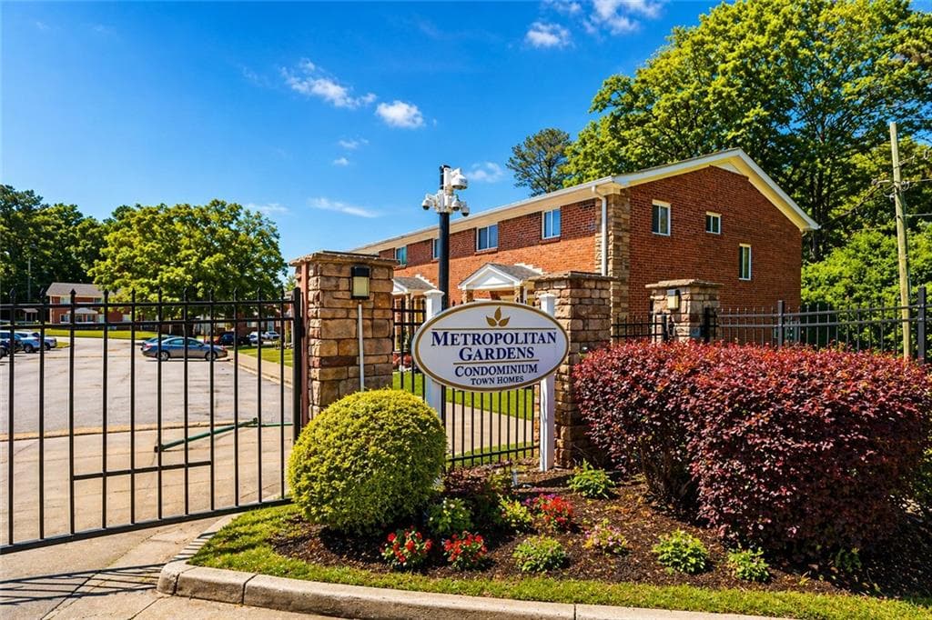 2 bedroom, 2 bathroom apartment for rent at 3751 Martin Luther King Jr Drive C2, Atlanta, GA 30331 for $1,600 a month