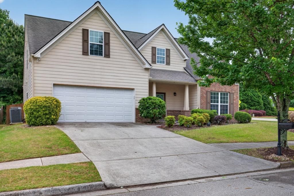 4 bedroom, 3 bathroom, 2,427 sq ft single family residence sold at 4003 Grandover Drive, Buford, GA 30519