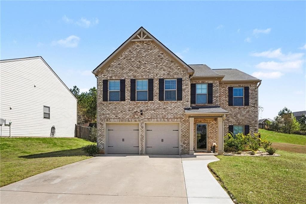 4 bedroom, 3 bathroom, 2,482 sq ft single family residence sold at 424 Toronto Circle, Hampton, GA 30228