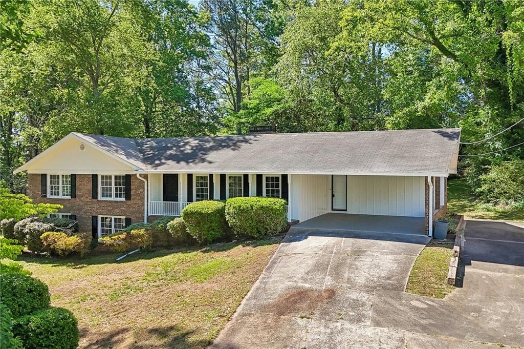 2922 Laura Lane, Lithia Springs, GA 30122 — most recent listing photo