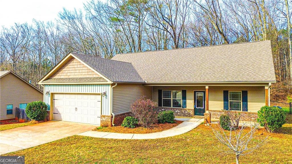 3 bedroom, 2 bathroom, 1,683 sq ft single family residence sold at 715 Sleepy Hollow, Griffin, GA 30224