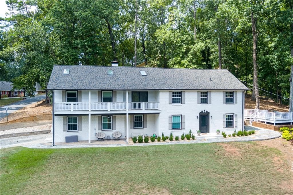 6 bedroom, 5 bathroom, 3,782 sq ft single family residence sold at 465 Nottingham Drive, Marietta, GA 30066