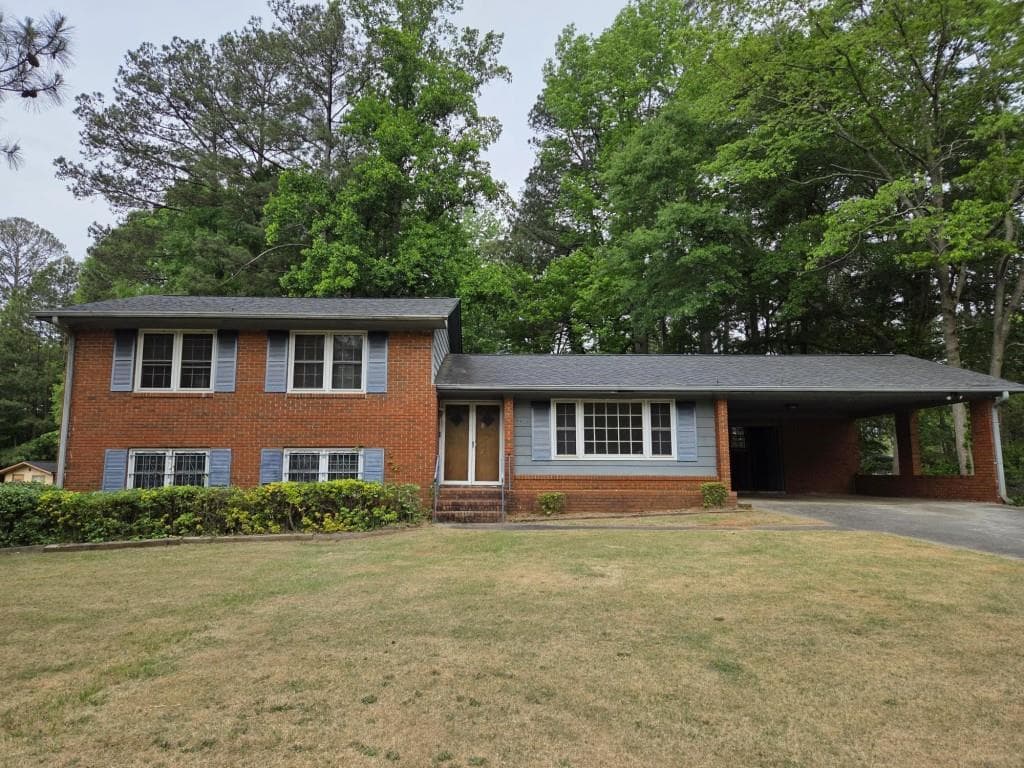 4 bedroom, 3 bathroom single family residence sold at 4461 Yates Road, College Park, GA 30337