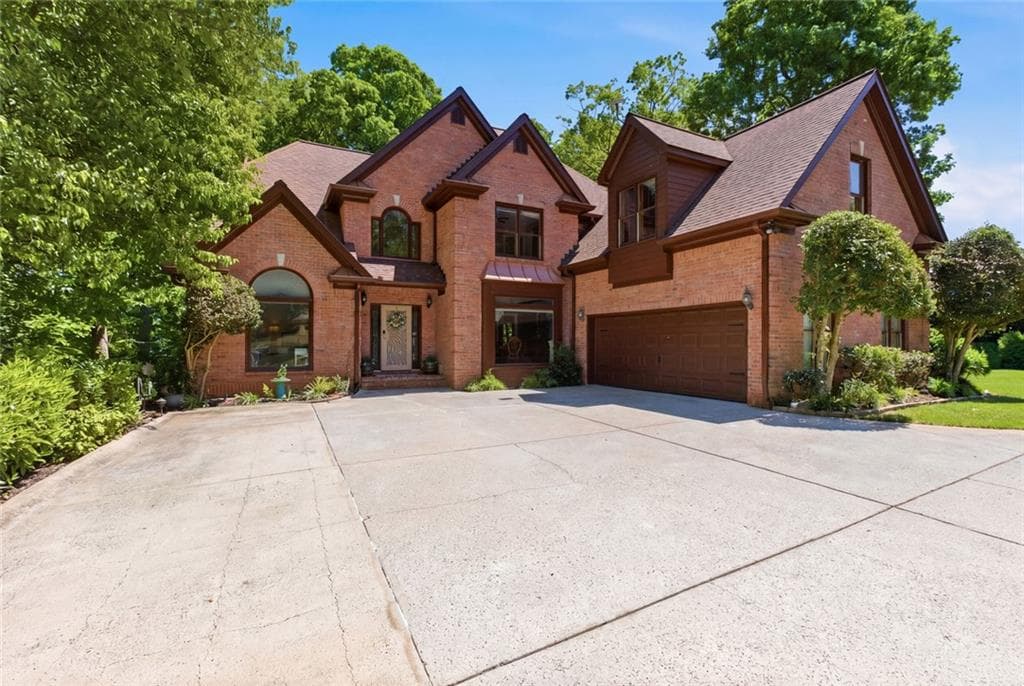 6 bedroom, 5 bathroom, 6,012 sq ft single family residence for sale at 8575 Anchor On Lanier Court, Gainesville, GA 30506