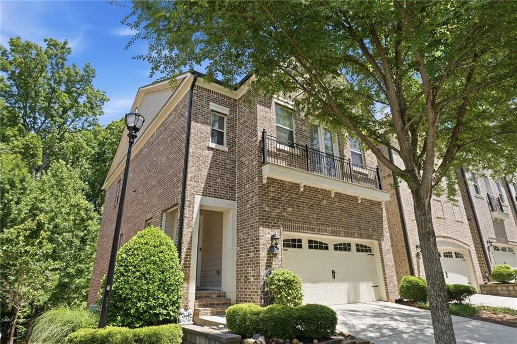 4 bedroom, 4 bathroom, 3,000 sq ft townhouse sold at 2362 Willington Shoals Place, Smyrna, GA 30080
