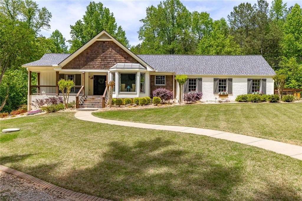 5 bedroom, 4 bathroom, 4,500 sq ft single family residence sold at 14480 Hopewell Road, Milton, GA 30004