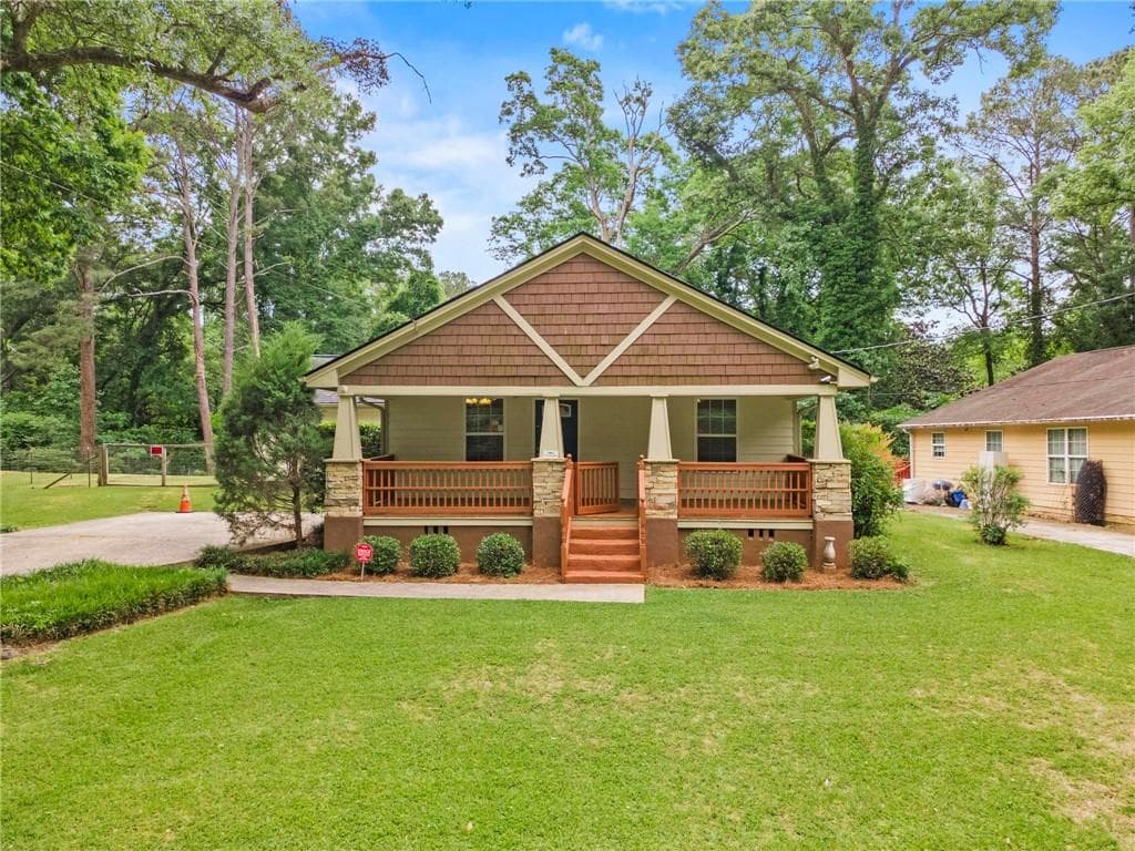 3 bedroom, 2 bathroom, 1,488 sq ft single family residence sold at 3290 Harris Drive, Atlanta, GA 30337