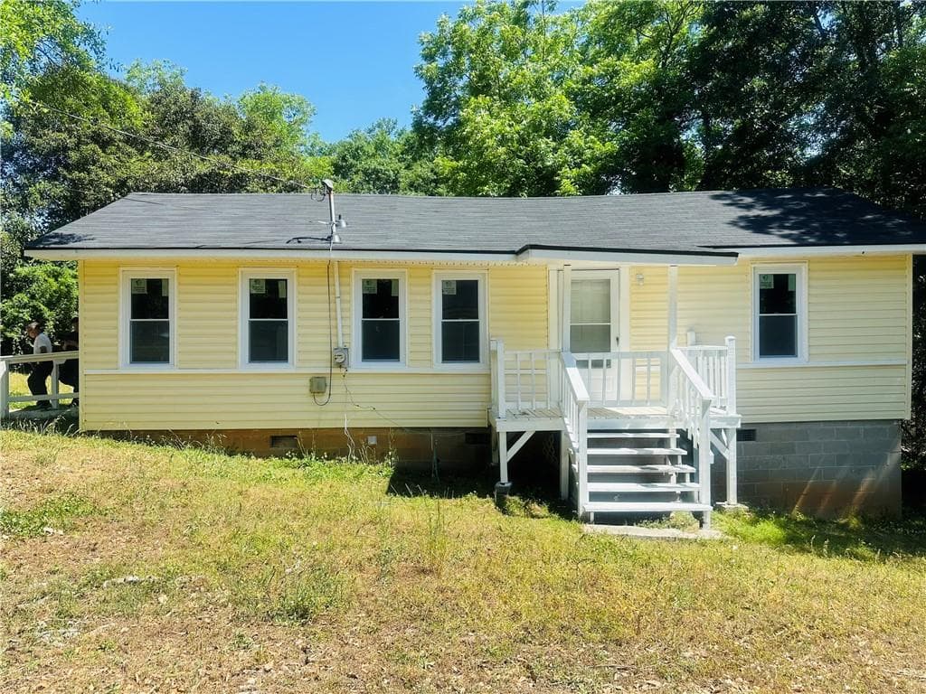 2 bedroom, 1 bathroom, 880 sq ft single family residence sold at 110 Bermuda Street, Royston, GA 30662