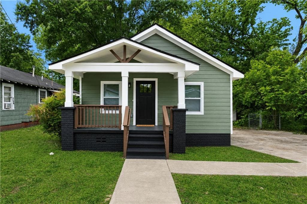 3 bedroom, 2 bathroom, 1,104 sq ft single family residence sold at 508 Branham Avenue, Rome, GA 30161