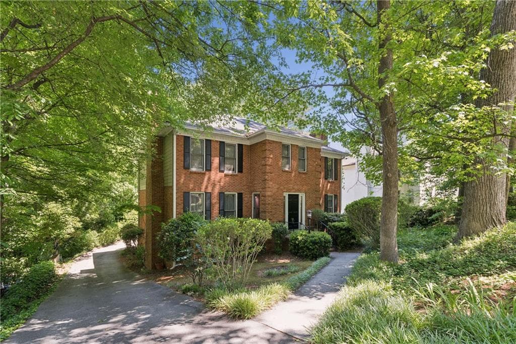 duplex sold at 795 N Parkwood Road, Decatur, GA 30030