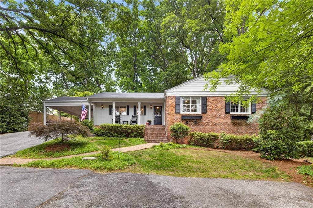 4 bedroom, 3 bathroom, 2,709 sq ft single family residence sold at 530 Forest Hills Drive, Atlanta, GA 30342