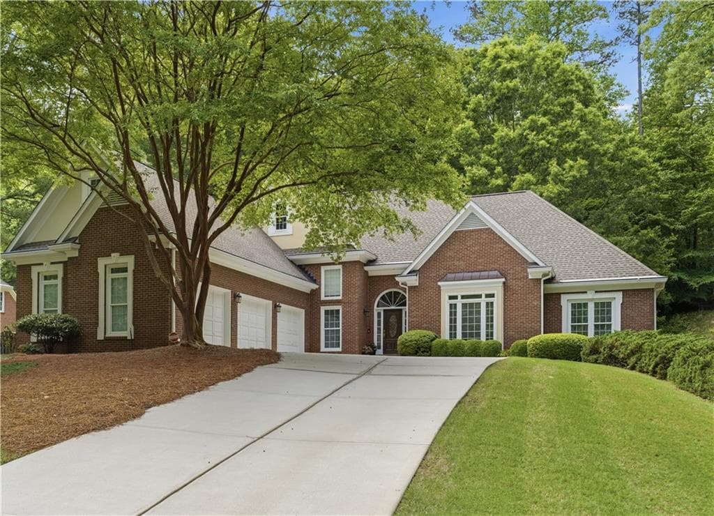 565 Kings County Court, Milton, GA 30004 — most recent listing photo