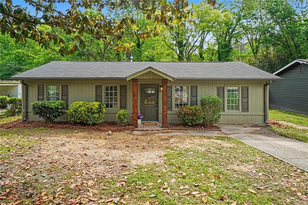 4 bedroom, 2 bathroom, 1,710 sq ft single family residence sold at 793 Ayrshire Circle, Atlanta, GA 30318