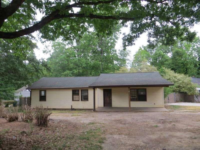 3 bedroom, 1 bathroom, 1,416 sq ft single family residence sold at 502 Hanes Drive, Forest Park, GA 30297