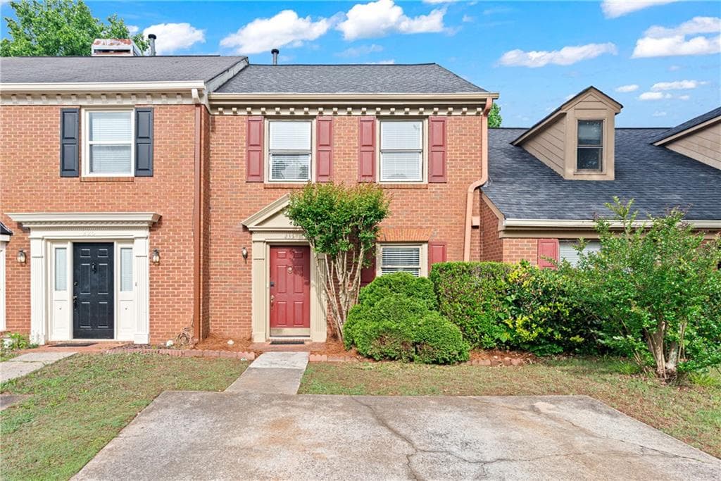 2 bedroom, 3 bathroom, 1,520 sq ft townhouse sold at 235 Towergate Place, Atlanta, GA 30350