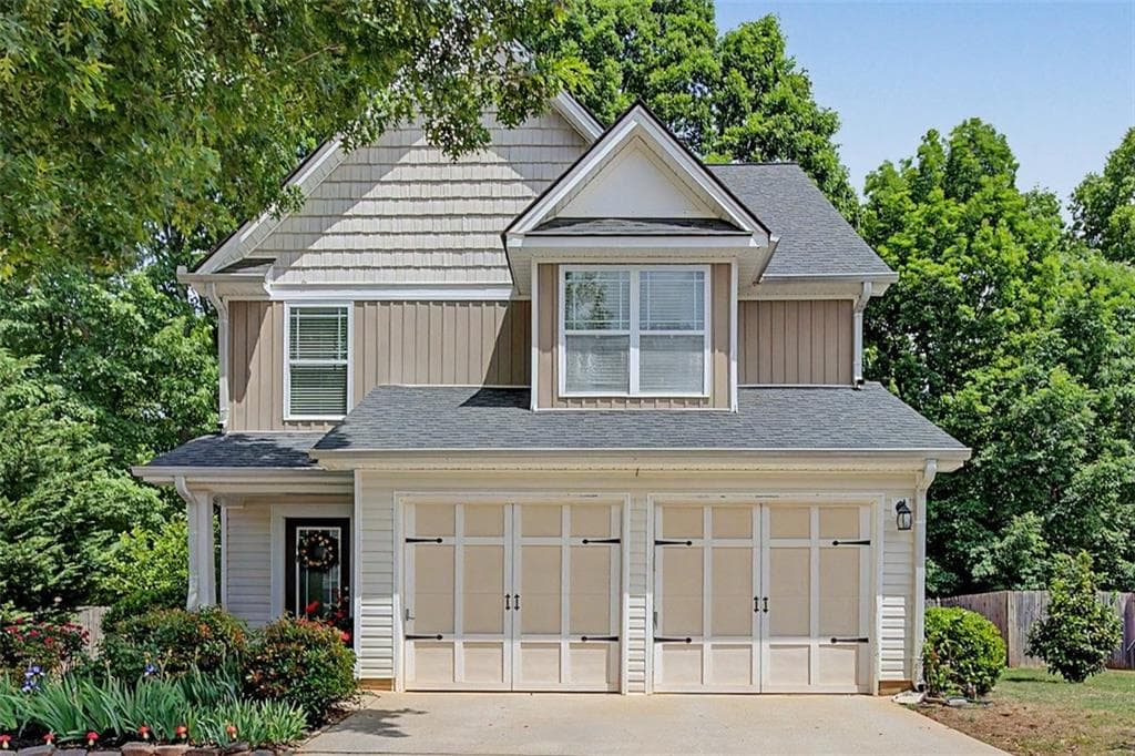 3 bedroom, 3 bathroom, 1,856 sq ft single family residence sold at 90 Darbys Run Court, Hiram, GA 30141
