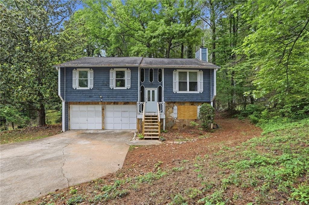 4 bedroom, 3 bathroom, 1,120 sq ft single family residence sold at 3570 Brenda Court, Douglasville, GA 30135