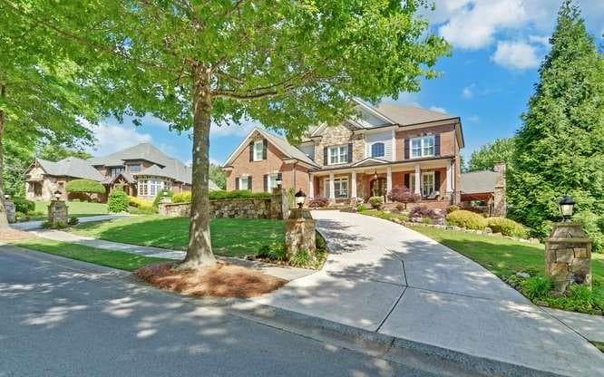 2604 Northern Oak Drive, Braselton, GA 30517 — most recent listing photo