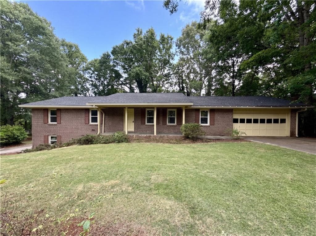 4402 N Shore Lane, Norcross, GA 30093 — most recent listing photo