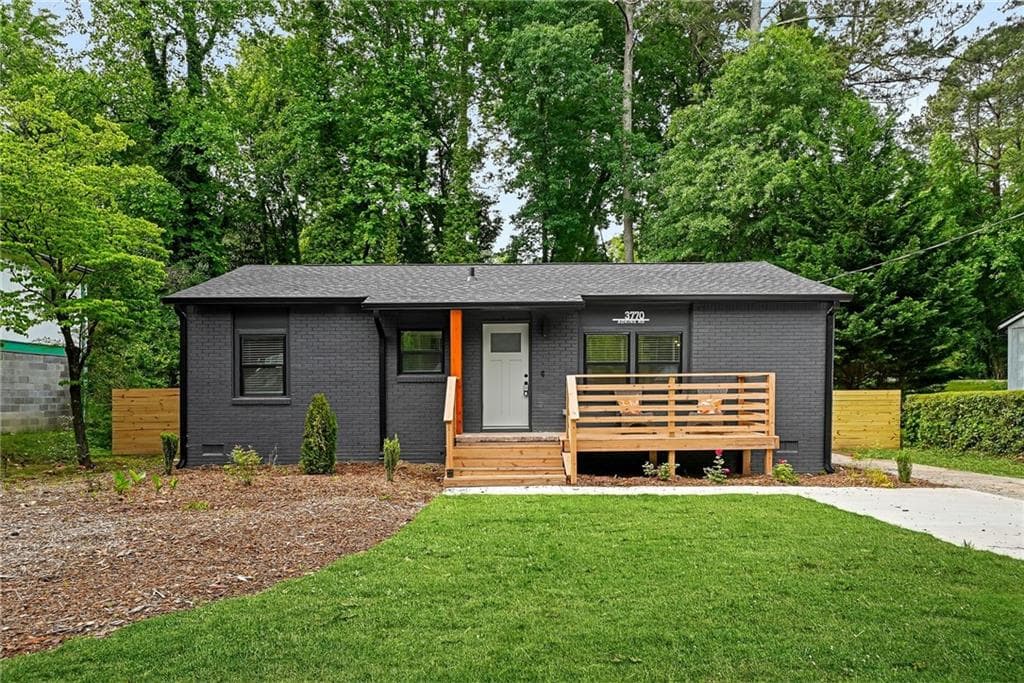 3 bedroom, 2 bathroom, 1,000 sq ft single family residence sold at 3770 Adkins Road, Atlanta, GA 30331