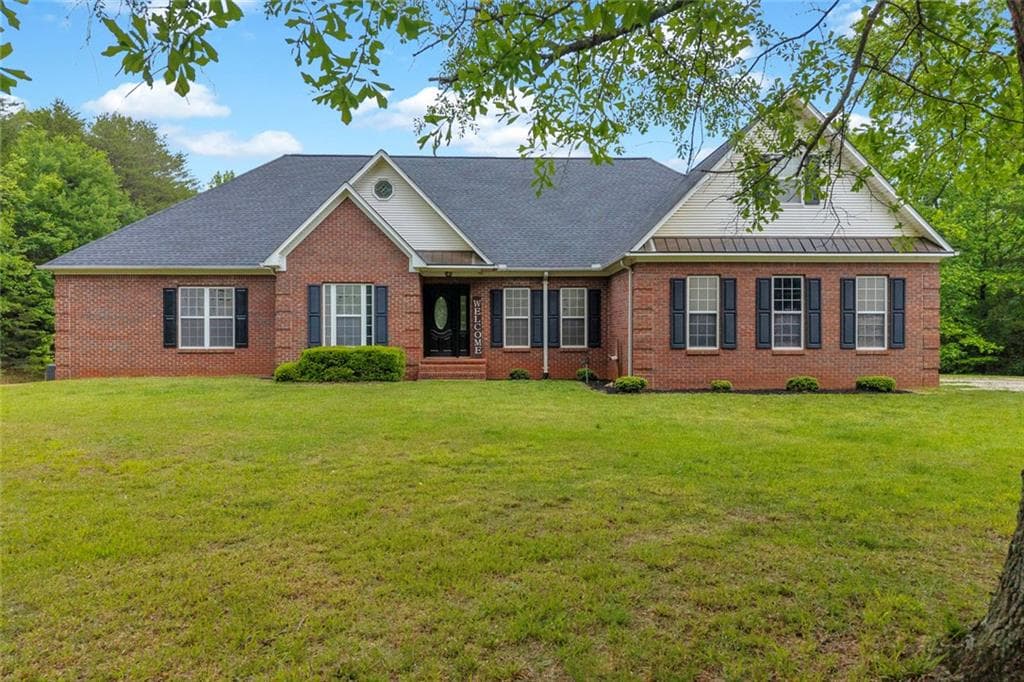 143 Pace Road, Toccoa, GA 30577 — most recent listing photo