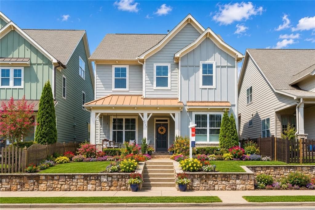 4 bedroom, 4 bathroom, 2,820 sq ft single family residence sold at 2100 Drew Drive, Atlanta, GA 30318