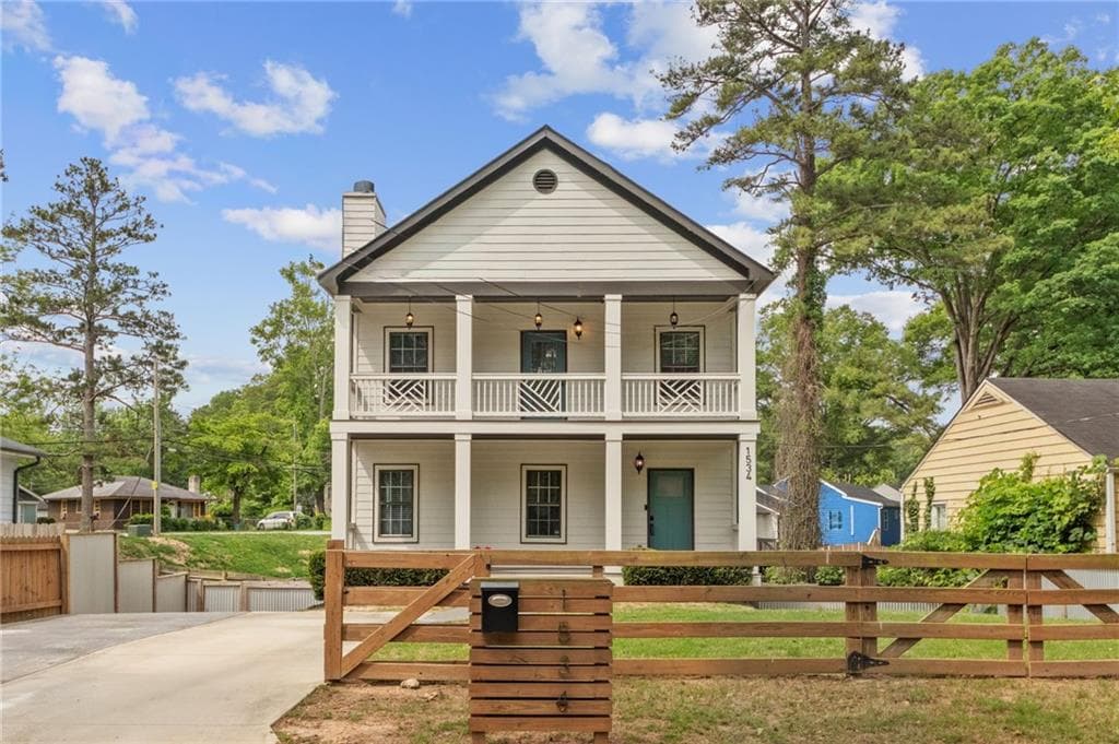 3 bedroom, 3 bathroom, 1,944 sq ft single family residence sold at 1534 Orlando Street, Atlanta, GA 30311