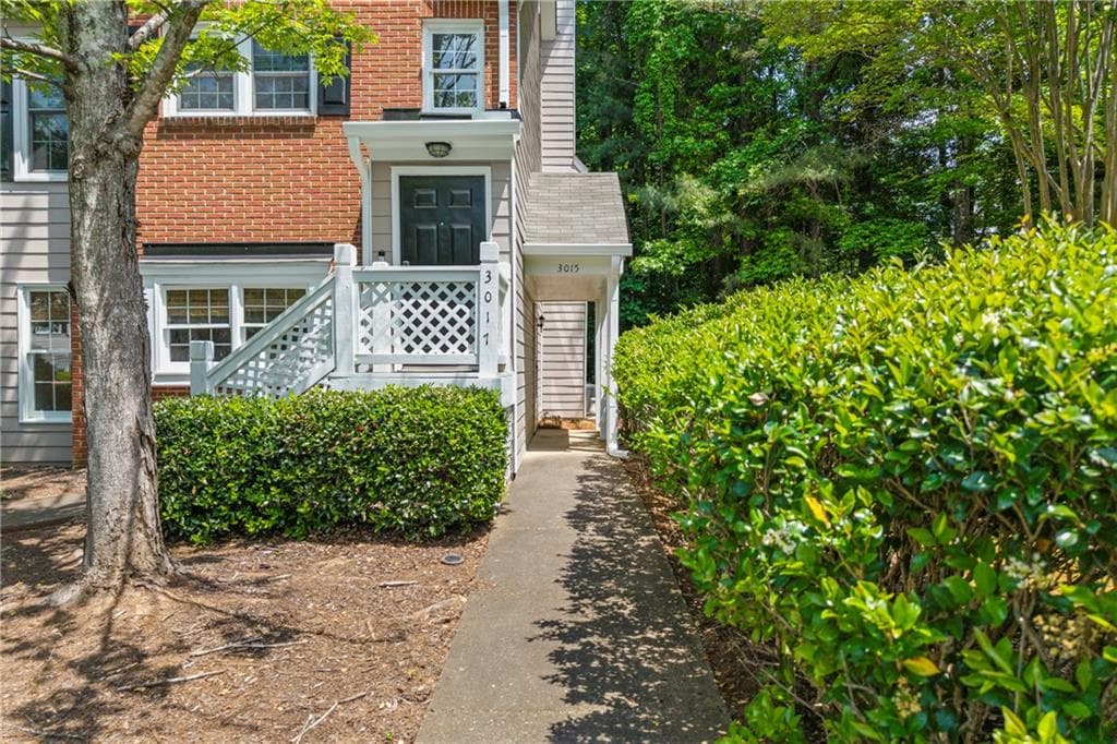 2 bedroom, 2 bathroom, 1,222 sq ft condominium sold at 3015 Camden Way, Alpharetta, GA 30005