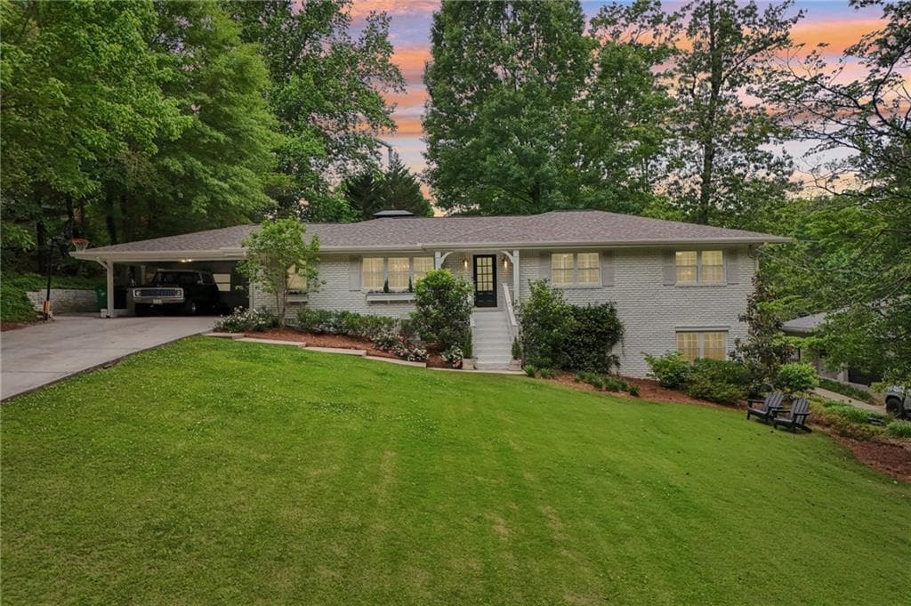 5 bedroom, 3 bathroom, 3,102 sq ft single family residence sold at 1664 Alderbrook Road, Atlanta, GA 30345