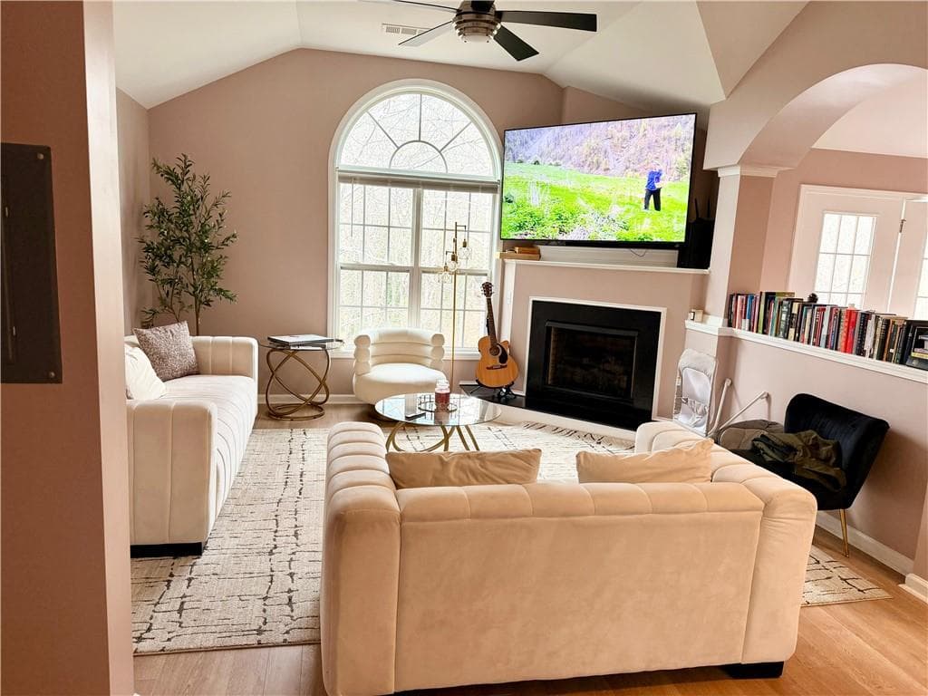 2 bedroom, 2 bathroom, 1,181 sq ft condominium for sale at 1436 Orchard Park Drive, Stone Mountain, GA 30083