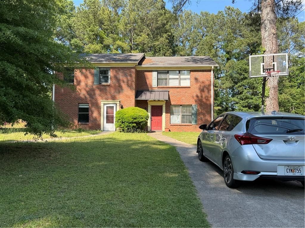 duplex sold at 883 Yorkshire Lane, Lawrenceville, GA 30044