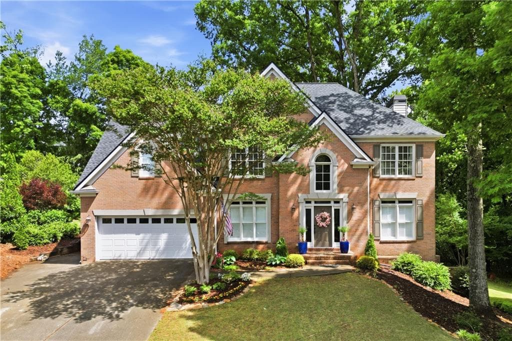 5 bedroom, 4 bathroom, 4,226 sq ft single family residence sold at 2320 Brookwater Drive, Alpharetta, GA 30005