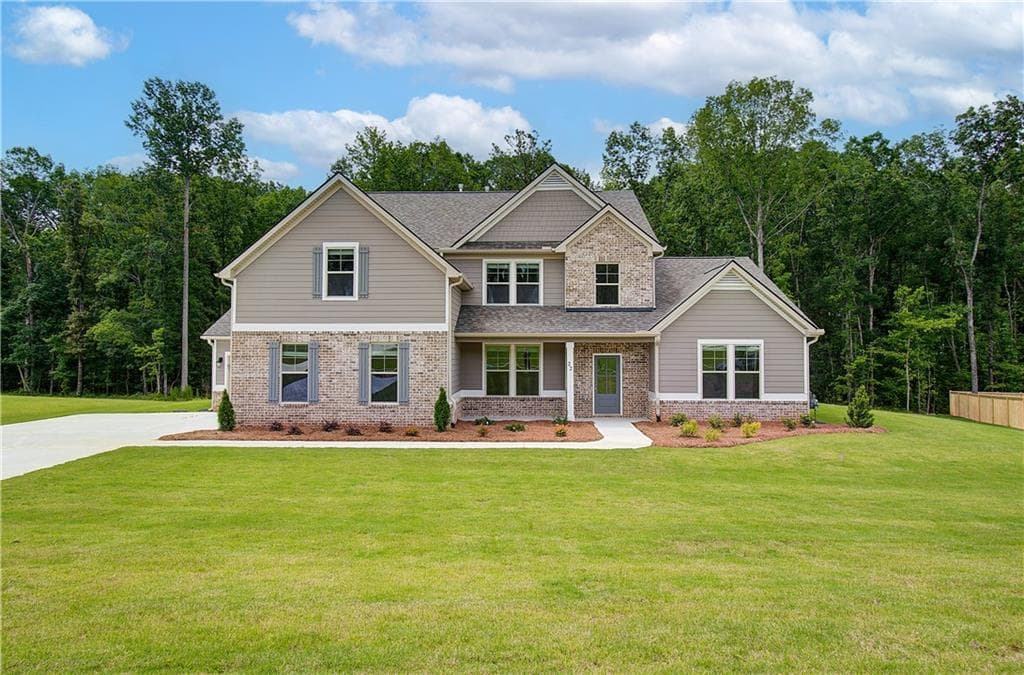 4 bedroom, 4 bathroom, 3,669 sq ft single family residence under contract at 107 Homesite Saddle Drive, Senoia, GA 30276