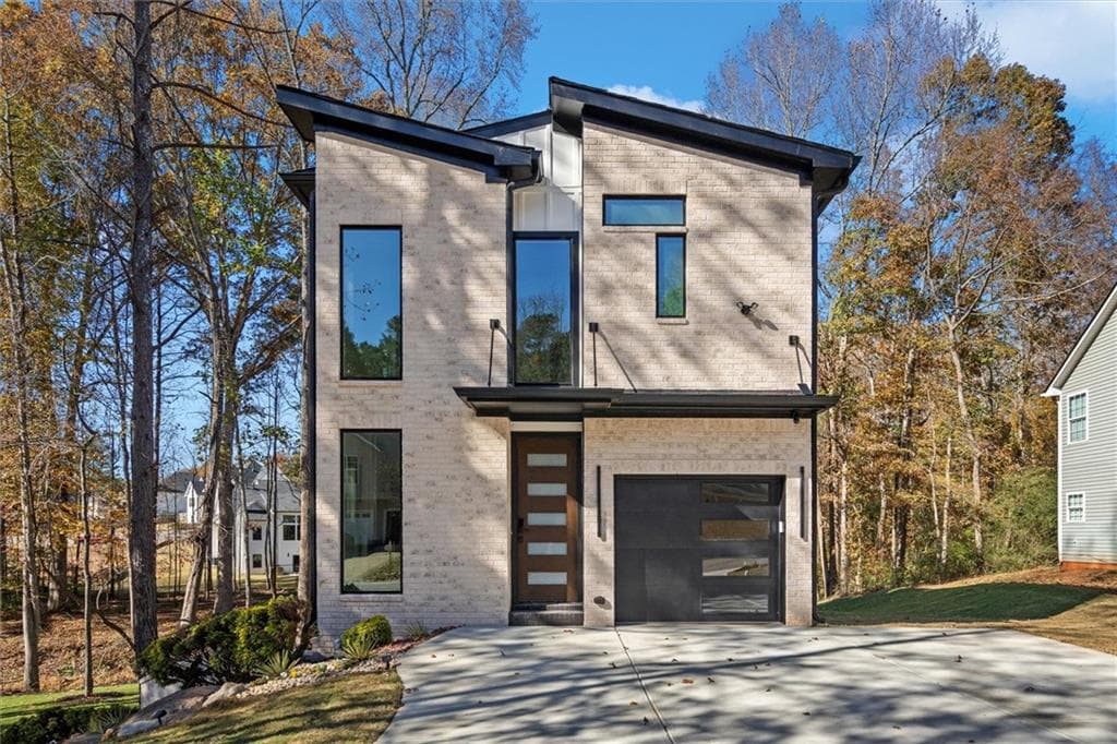4 bedroom, 4 bathroom, 2,338 sq ft single family residence sold at 752 Crystal Bay Road, Villa Rica, GA 30180