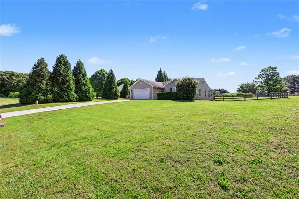 3 bedroom, 2 bathroom, 1,466 sq ft single family residence sold at 1902 Kirkland Avenue, Statham, GA 30666