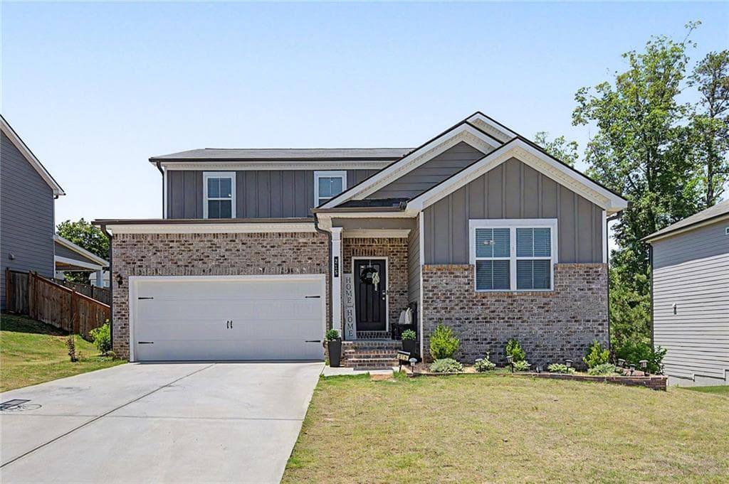 4 bedroom, 3 bathroom, 2,615 sq ft single family residence for sale at 215 Summit Pointe Drive, Dallas, GA 30132