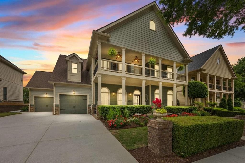 4 bedroom, 4 bathroom, 3,276 sq ft single family residence sold at 680 Warm Springs Court, Loganville, GA 30052