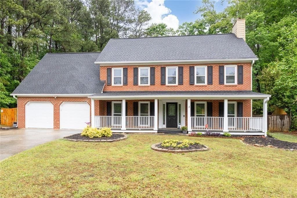 4 bedroom, 3 bathroom, 2,515 sq ft single family residence sold at 2610 Loring Road, Kennesaw, GA 30152
