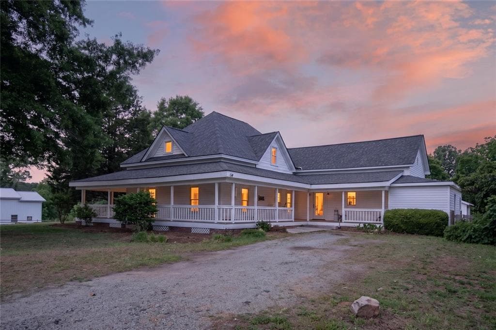 4 bedroom, 2 bathroom, 2,850 sq ft single family residence sold at 56 Eaves Drive, Temple, GA 30179
