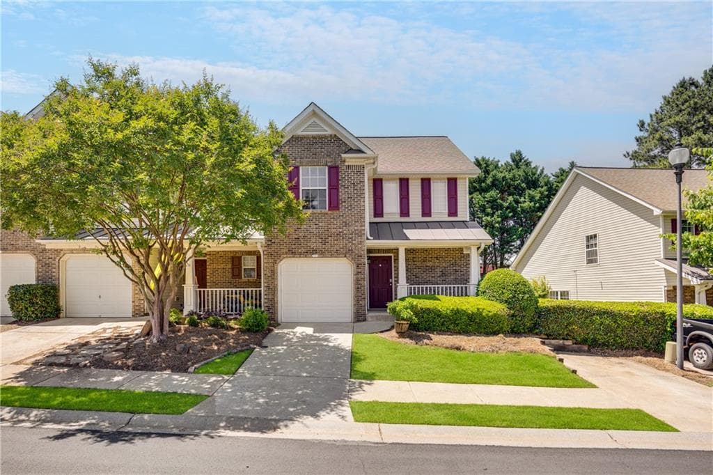 2 bedroom, 2 bathroom, 1,280 sq ft townhouse sold at 121 Fox Creek Drive, Woodstock, GA 30188