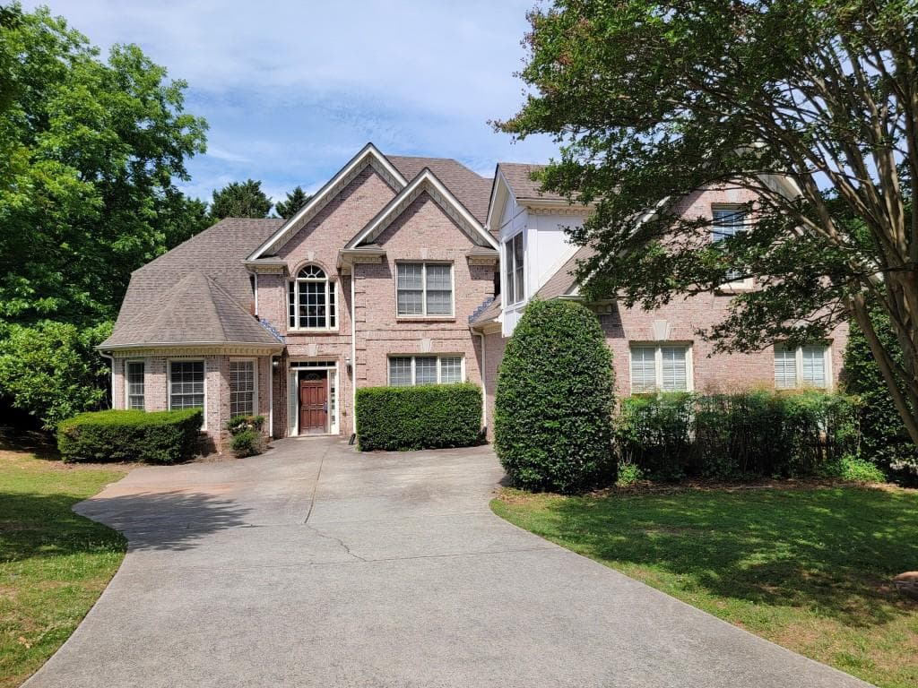 5 bedroom, 4 bathroom, 3,408 sq ft single family residence sold at 110 Kia Drive, Alpharetta, GA 30022