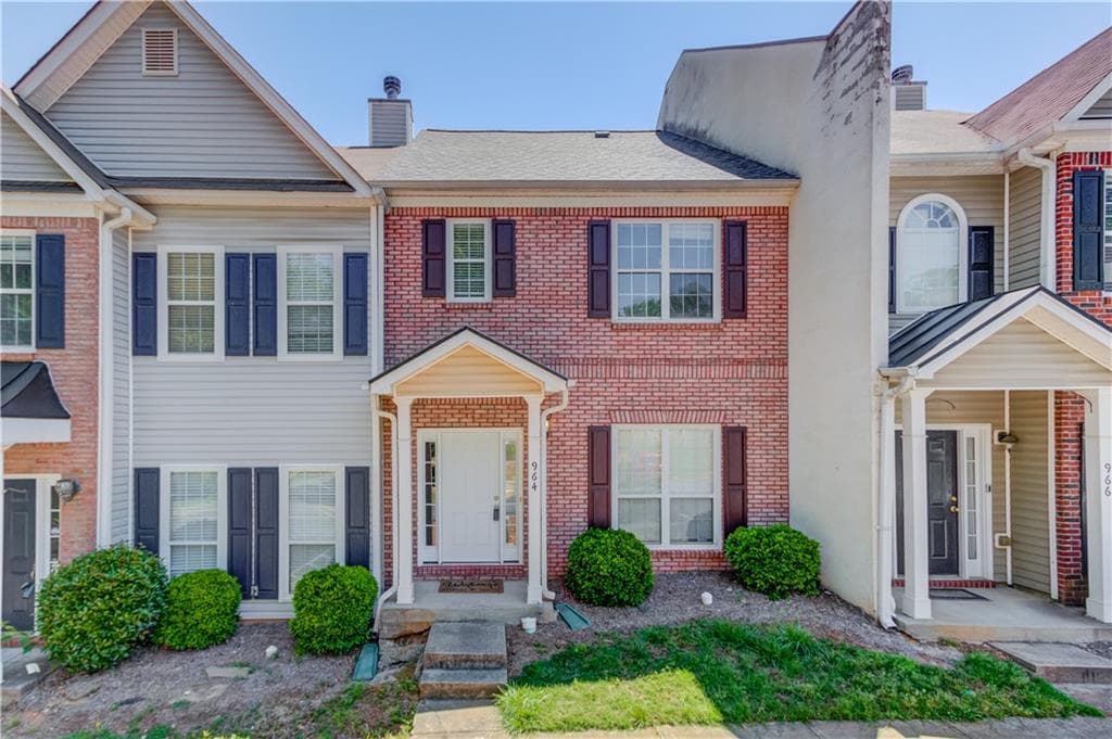 964 Tree Creek Boulevard, Lawrenceville, GA 30043 — most recent listing photo
