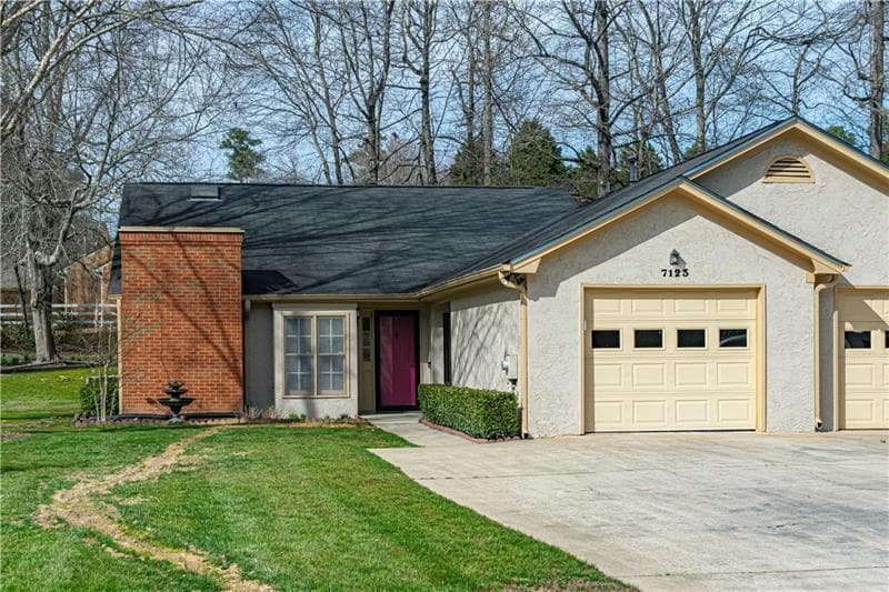 2 bedroom, 2 bathroom, 1,545 sq ft townhouse under contract at 7123 Forest Lane, Union City, GA 30291