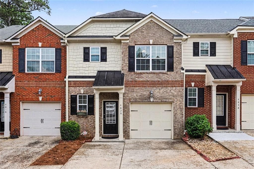3 bedroom, 3 bathroom, 1,538 sq ft townhouse sold at 4828 Chaucery Lane, Norcross, GA 30071