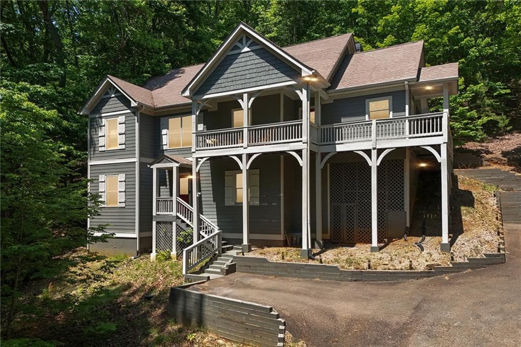 3 bedroom, 3 bathroom, 1,846 sq ft single family residence for sale at 22 Windflower Drive, Big Canoe, GA 30143