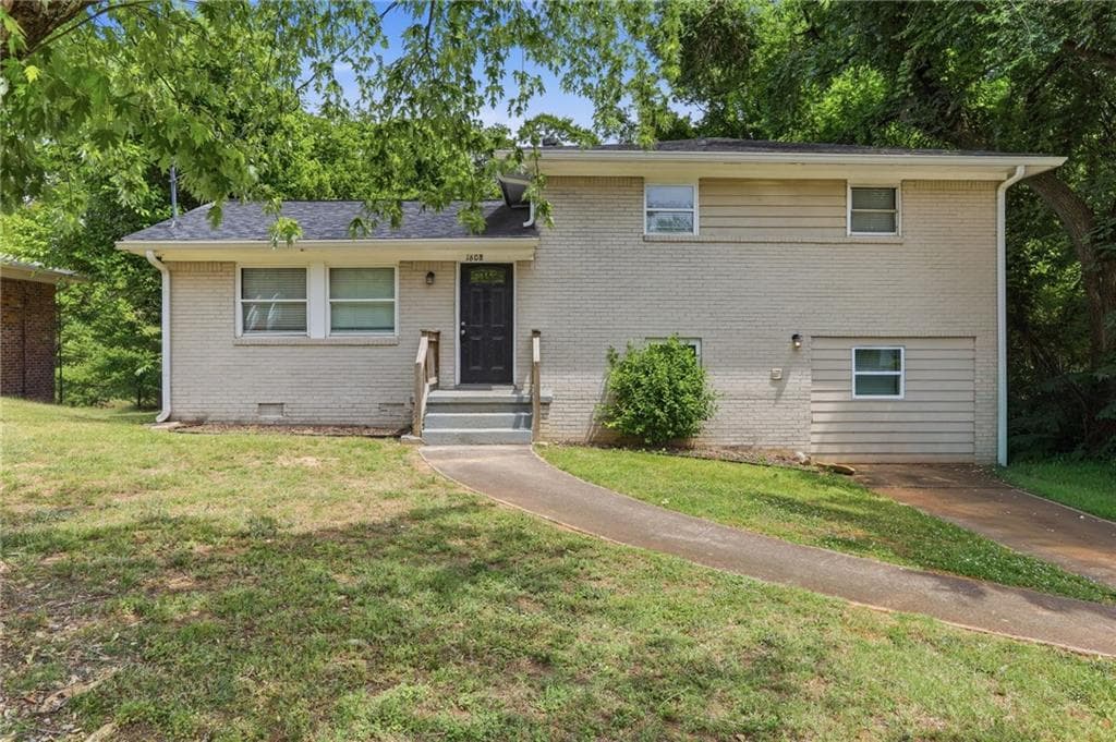 3 bedroom, 1 bathroom, 1,825 sq ft single family residence for sale at 1608 W Austin Road, Decatur, GA 30032