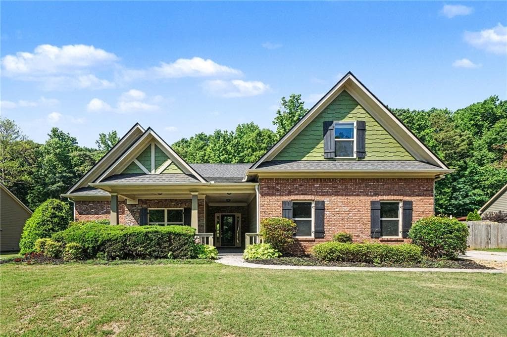 4 bedroom, 4 bathroom, 2,658 sq ft single family residence for sale at 279 Lake Vista Drive, Jefferson, GA 30549