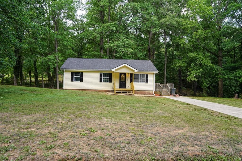 11 Mountainside Drive E, Dawsonville, GA 30534 — most recent listing photo