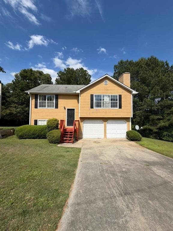 3 bedroom, 2 bathroom, 1,432 sq ft single family residence under contract at 1079 Megan Court, Sugar Hill, GA 30518